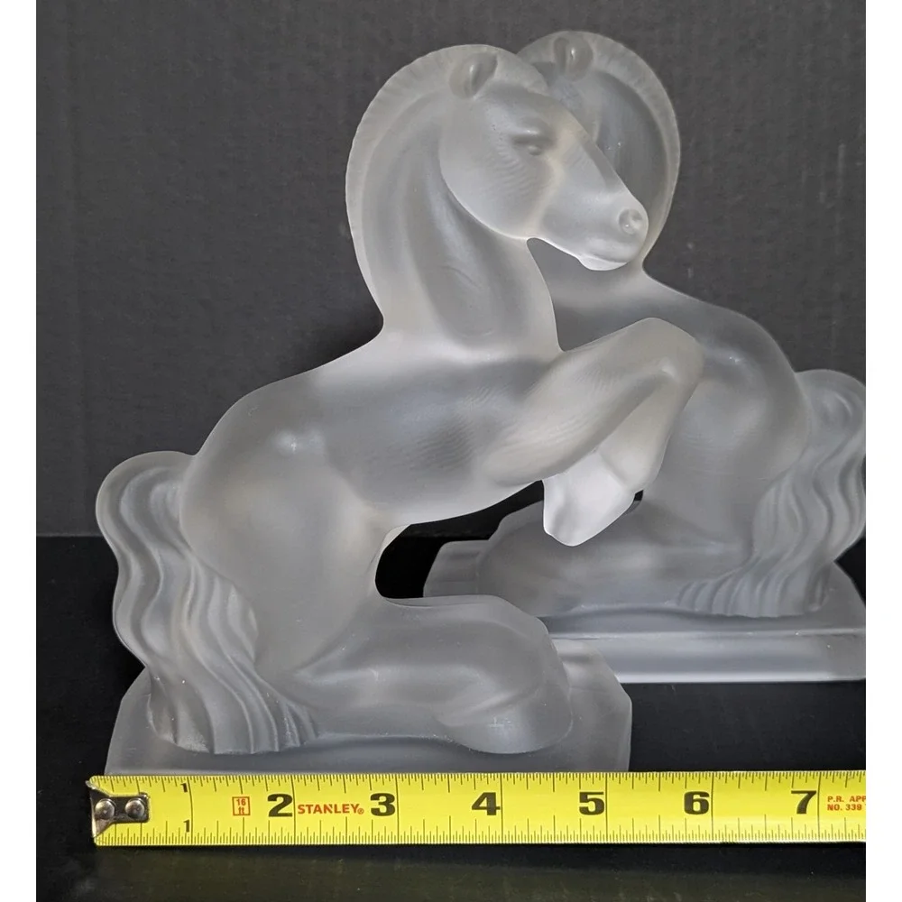 Vintage L.E. Smith Frosted Glass Rearing Horse Bookends Pair – Art Deco 1940s